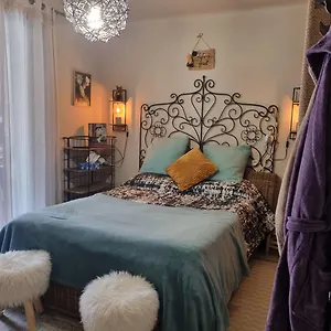 La Petite Maison De Melanie Hébergement de vacances