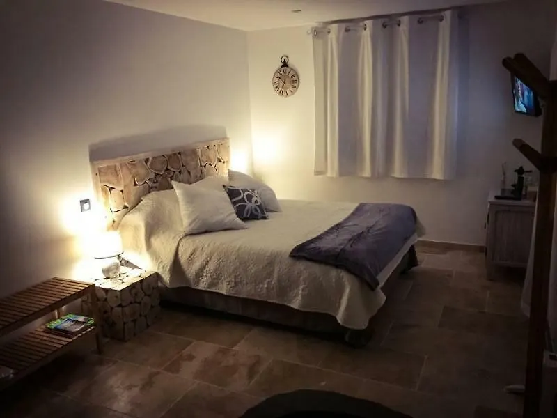 Au Charme De Pepiole Bed & Breakfast Six-Fours-les-Plages