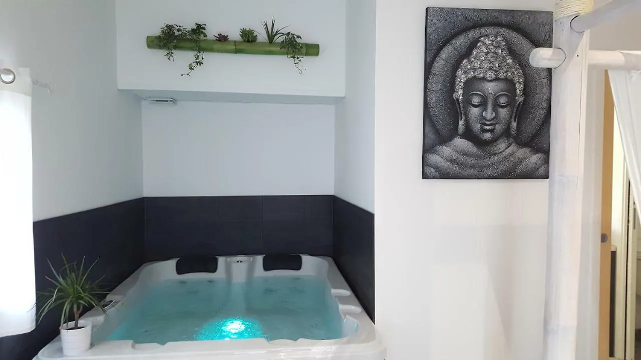 Au Charme De Pepiole Bed & Breakfast Six-Fours-les-Plages